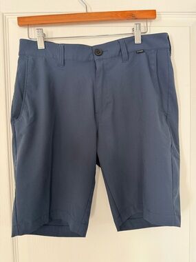 Travis Mathew Men's Flat Front Shorts - Slate